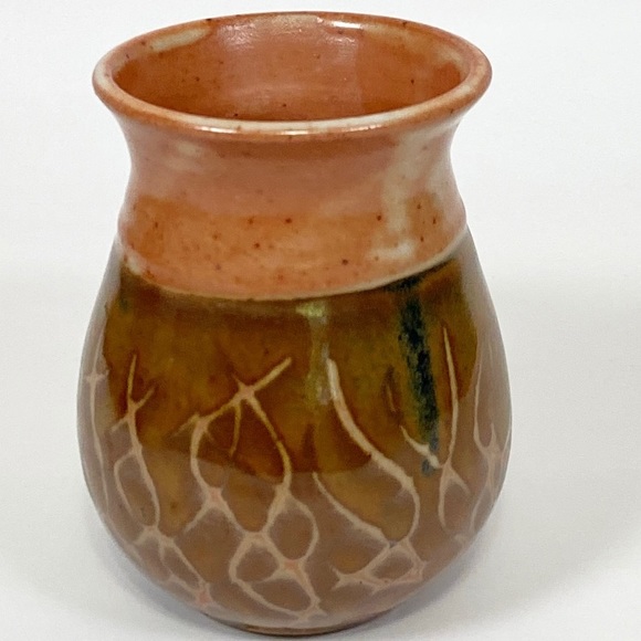 Coral Glaze Studio Pottery Stoneware Coffee Mug - Picture 3 of 10